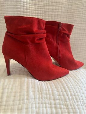 XOXO Red Suede Slouchy Pointed-Toe Ankle Boots